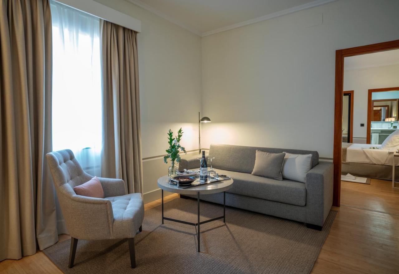 Hospes Palacio De Arenales & Spa Касерес Экстерьер фото Suite