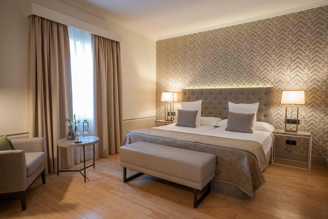 Hospes Palacio De Arenales & Spa Касерес Экстерьер фото Deluxe room
